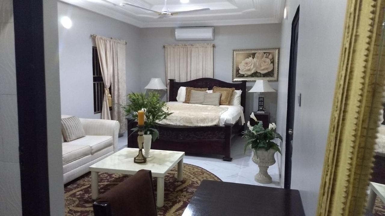 The Winford Boutique Hotel Achimota Taifa エクステリア 写真