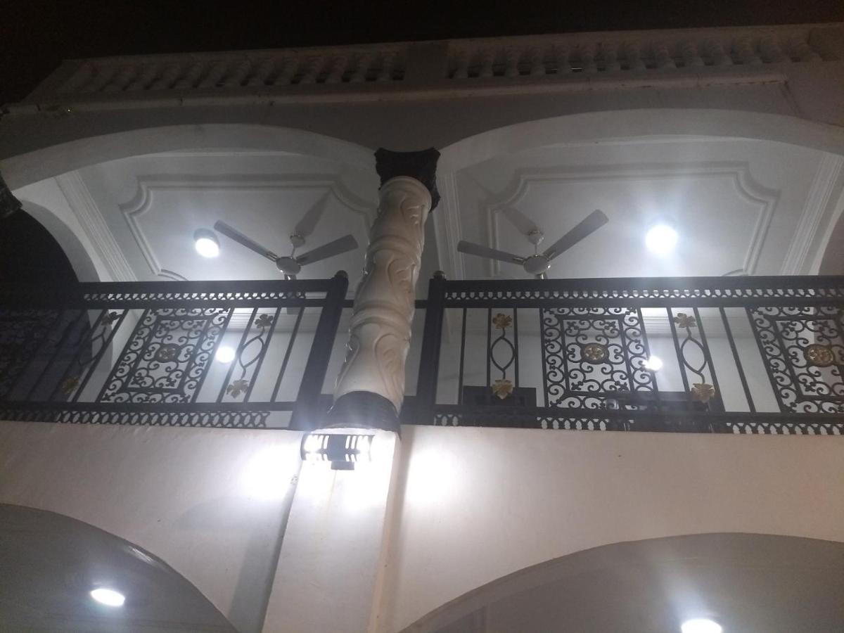 The Winford Boutique Hotel Achimota Taifa エクステリア 写真