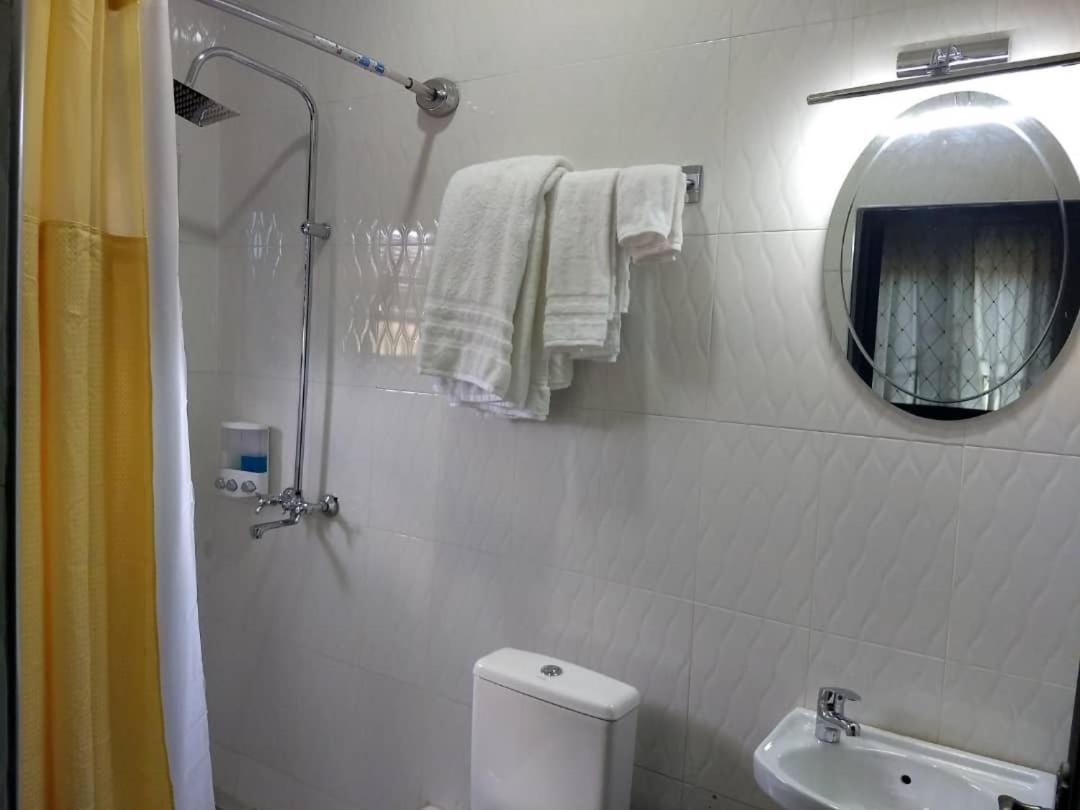 The Winford Boutique Hotel Achimota Taifa エクステリア 写真